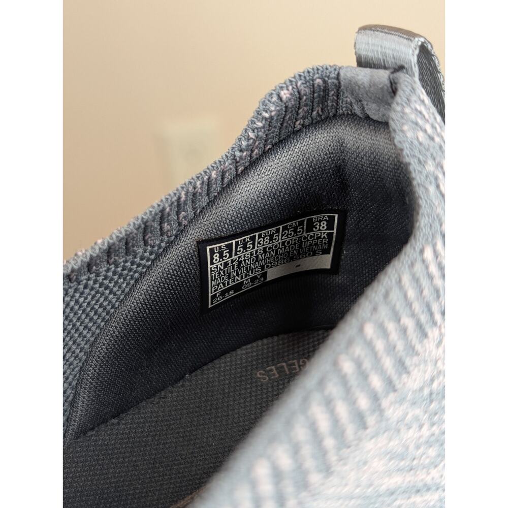 Skechers Air Cooled GOGA Mat Stretch Fit Slip-on Shoes Gray Knit Womens 8.5 - Picture 7 of 8
